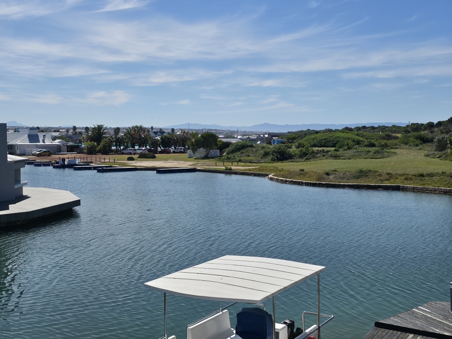 3 Bedroom Property for Sale in Marina Martinique Eastern Cape